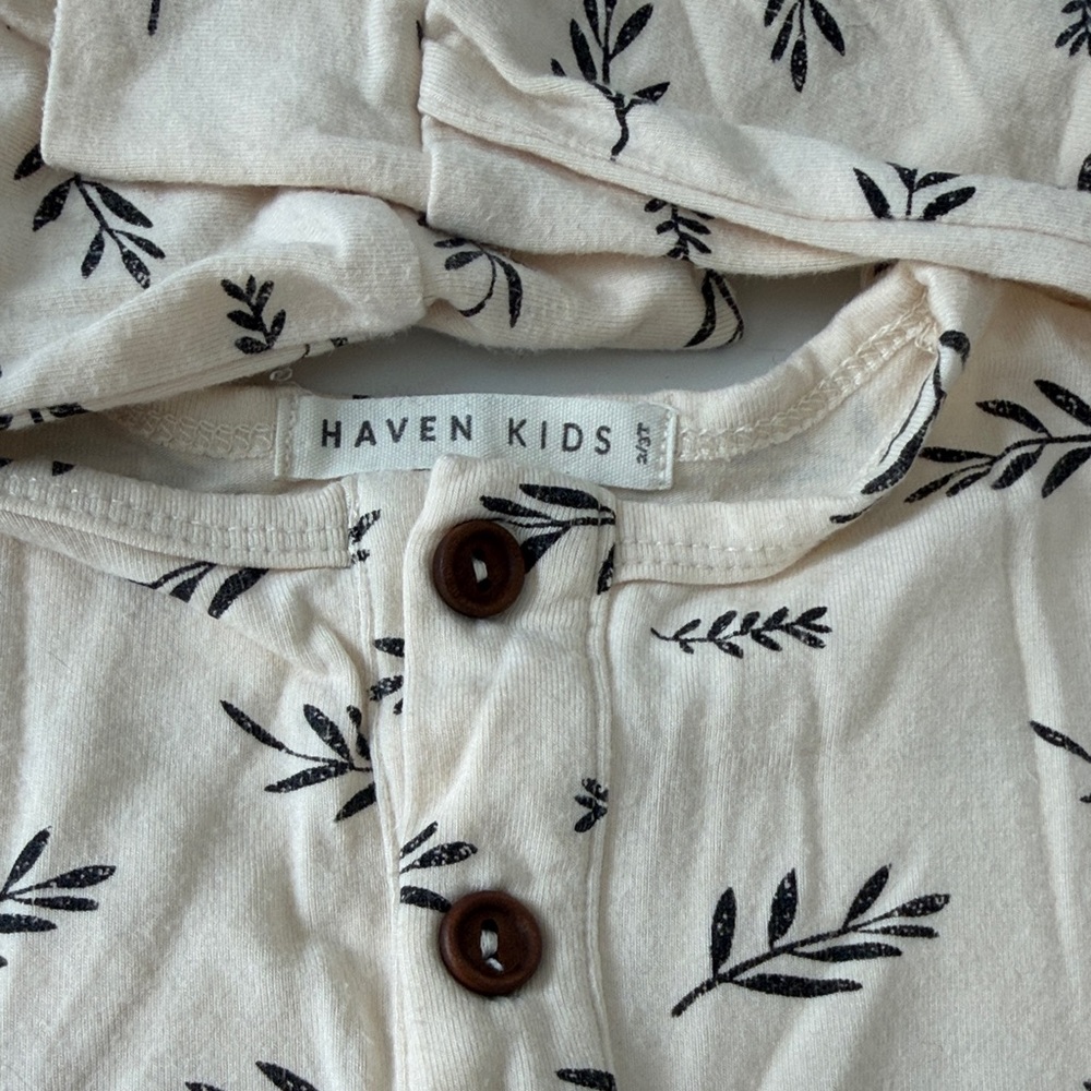 Jax + Lennon Cream Leaf-Print Kids One-Piece - Picture 8 of 8